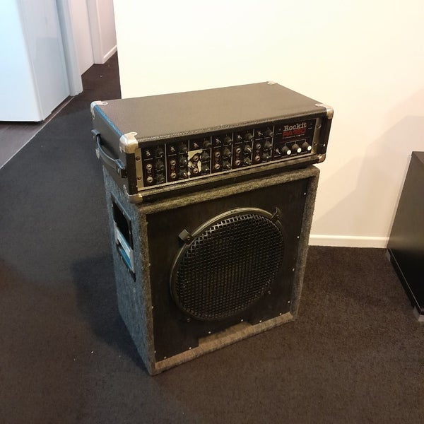 Rockit PA150 + Alron 1x15 bin Carousel 1