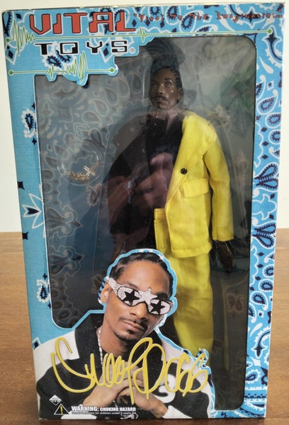Highly Sort After - Snoop Dogg Figure 2002 -Extremely Detailed 34 Moving bits !62854315452034114