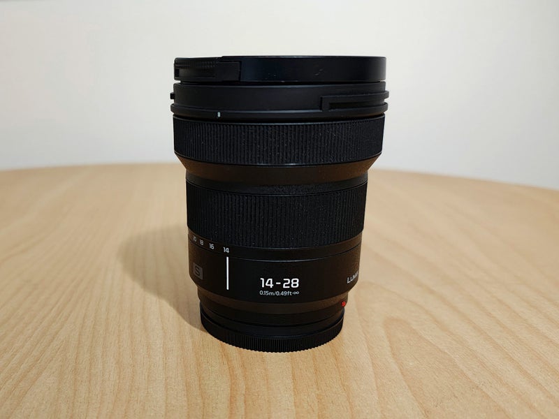 Panasonic Lumix S 14-28mm f/4-5.6 MACRO Lens - full frame lens - as new63616364311683111