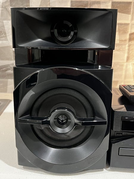 Panasonic Mini Sound System - SA-UX100 Carousel 2