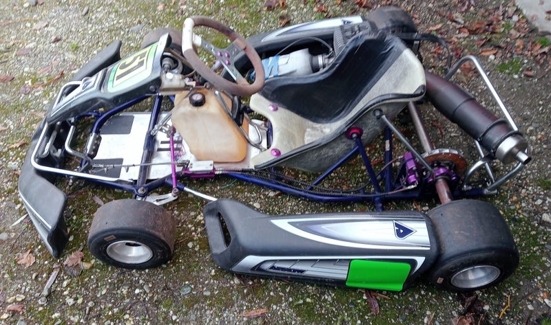 Racing Arrow Kart Carousel 1