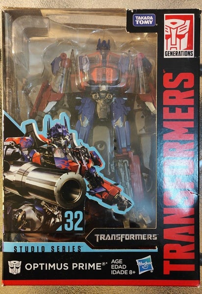 TRANSFORMERS STUDIO SERIES VOYAGER CLASS 32 OPTIMUS PRIME Carousel 1