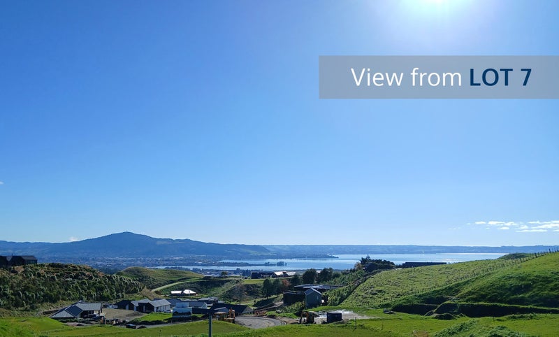 Stunning lake-view H&L Packages from $1,439,00062866862637441114