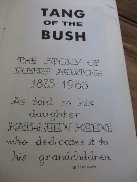 RARE BOOK ! TANG OF THE BUSH Carousel 2