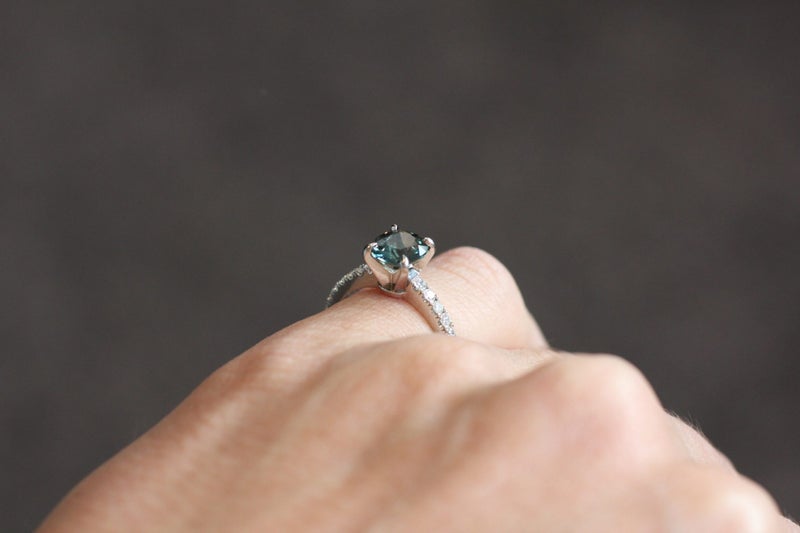 Naveya & Sloane Platinum Sapphire Ring Carousel 6