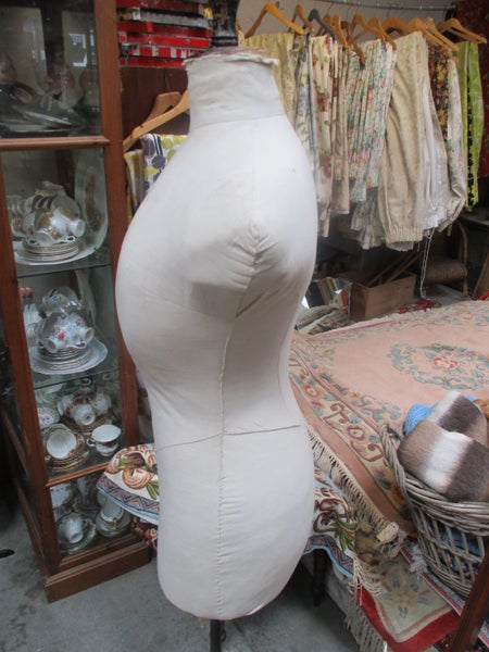 Vintage Female Bust - Dress Makers Chil Daw - SH 169 Carousel 2