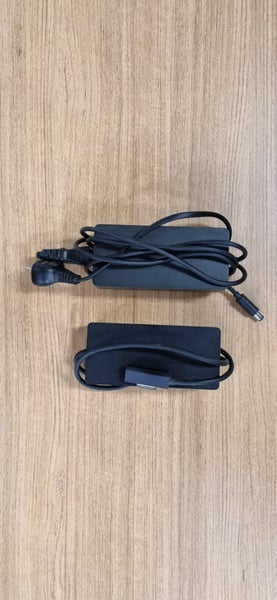 Microsoft Surface Dock v1628638482305311111
