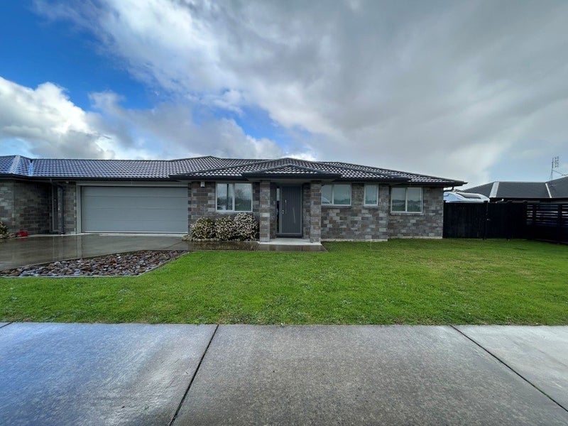 Image 1 of 14