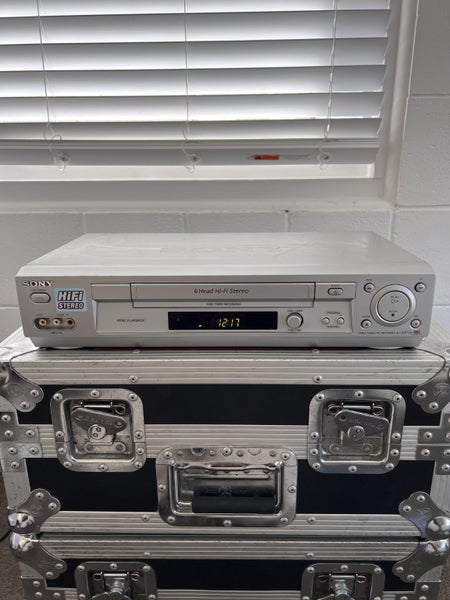 Sony SLV-EZ735 VCR 6-Head HiFi Stereo Video Cassette Recorder Carousel 16