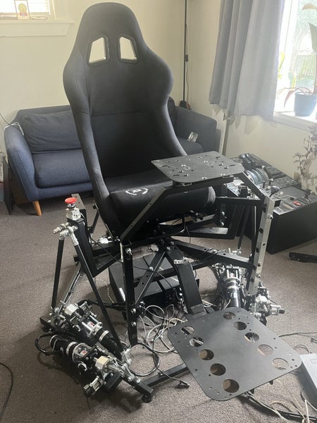 DOF Reality 6DOF Professional Motion Simulator Platform Carousel 1