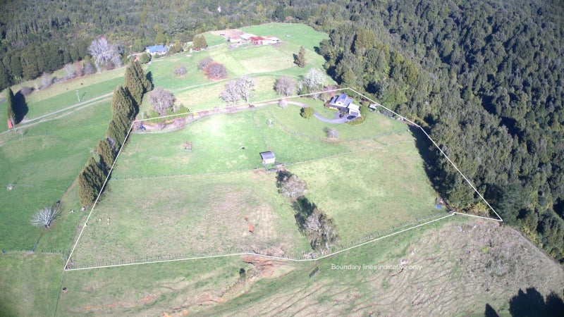 Image 2 of 30