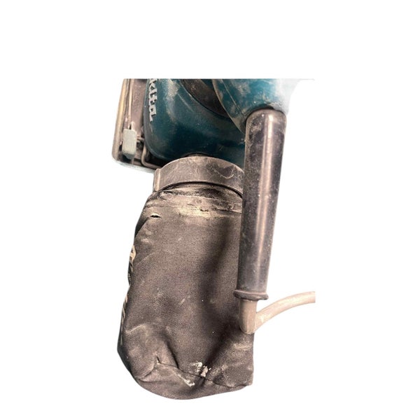 MAKITA CORDED SANDER Carousel 2