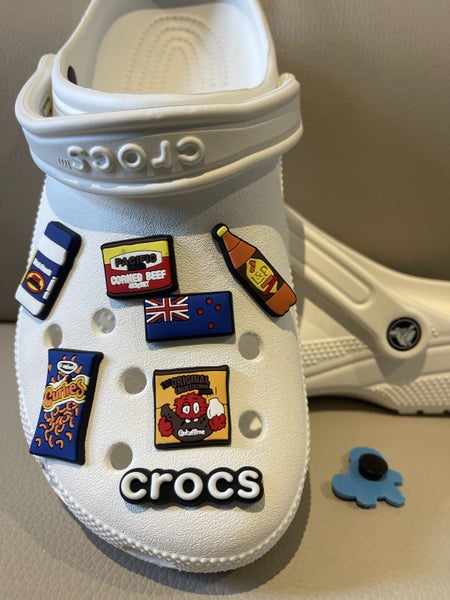 Croc Jibbitz Croc Charms $1 reserve for 120 different designs62867850163714114