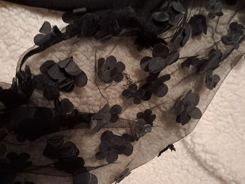 black dress Carousel 2