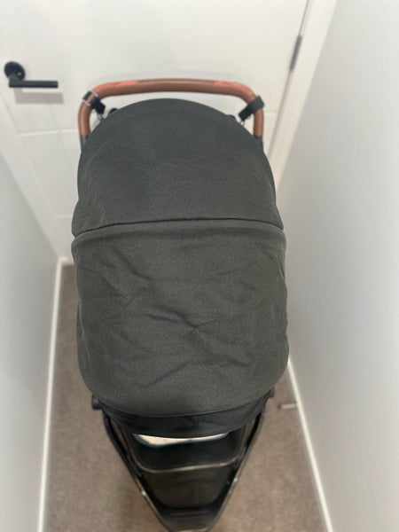 Oscar MX Pram – Edwards & Co | Great condition + extras62854321990914111