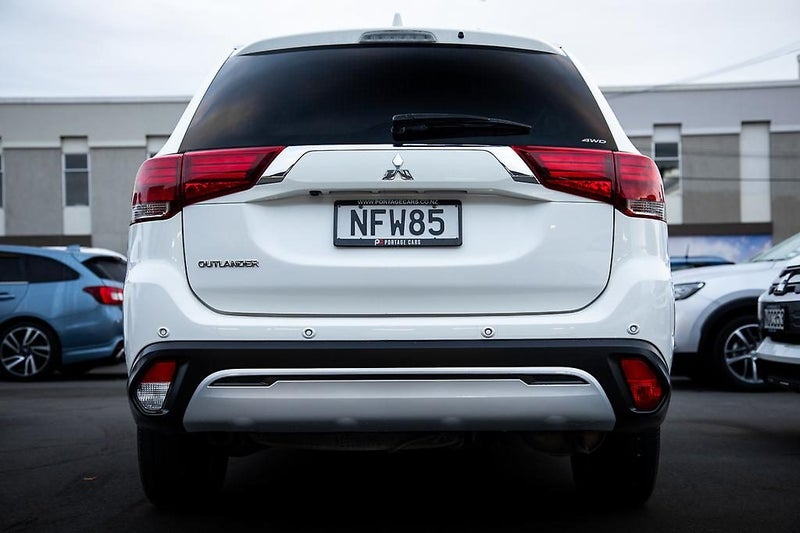 2021 Mitsubishi Outlander LS 2.4P/4WD/CVT62863264709635114