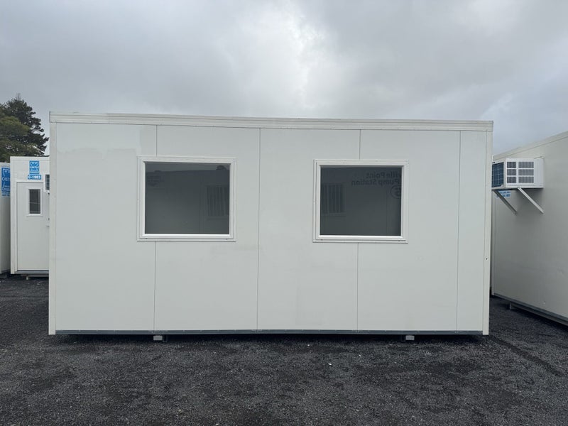 5.2 x 3.0m portable building Carousel 1