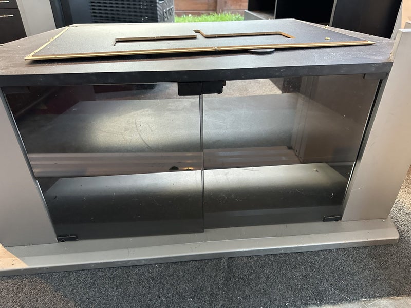 Sony Trinitron Carousel 9