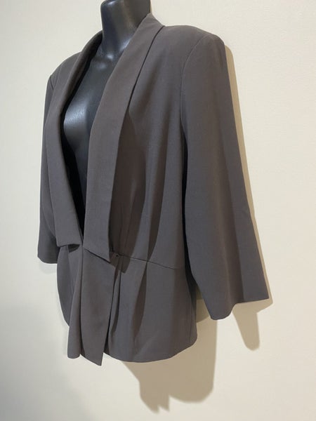 Jeanswest Grey Blazer – Size 12, Clasp Front, 3/4 Sleeve, Smart Casual Blazer64443660877570114