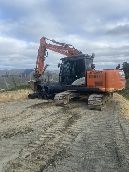 Hitachi 130 LCN 202262863858917763112