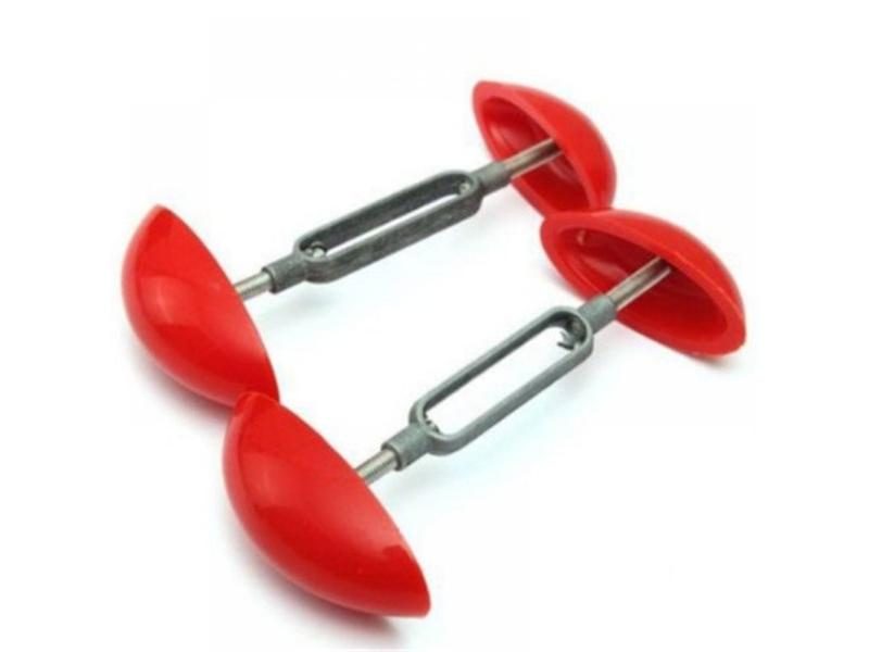 2Pc Red Shoe Stretchers For High Heels Adjustable Portable Mini Shoe Tree Carousel 1