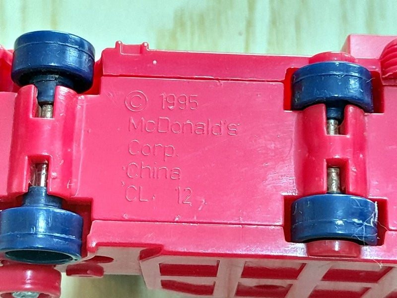 1995 McDonald's McFarm Hamburglar Harvest Vehicle Carousel 7