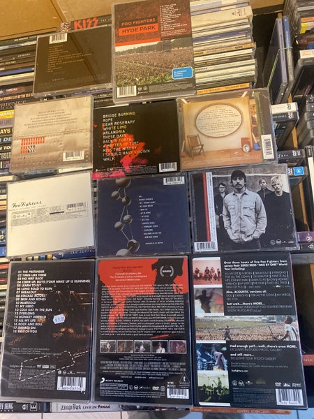 * bulk buy FOO FIGHTERS CDS & DVDS ** Carousel 3