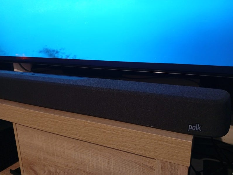 QLED 8k 85" TV bracket and sound system62929687364226113