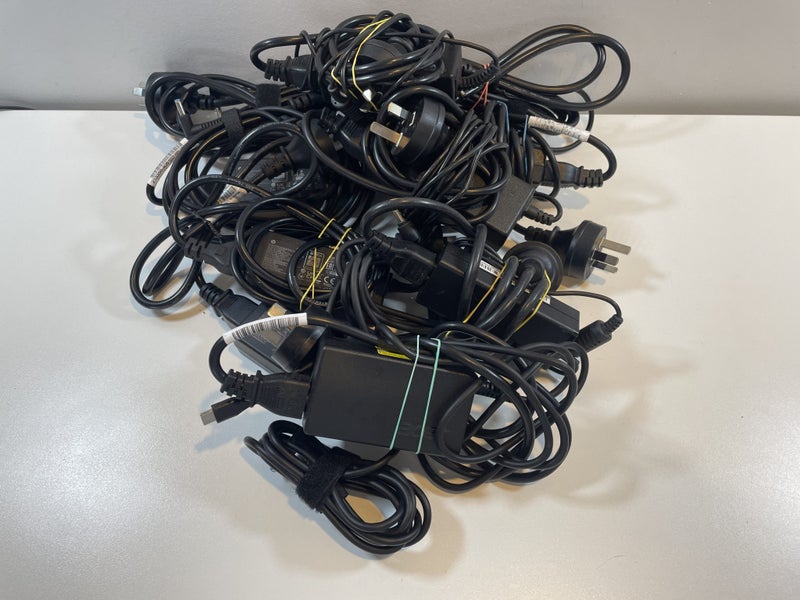 Laptop Chargers (11 Assorted) Carousel 1