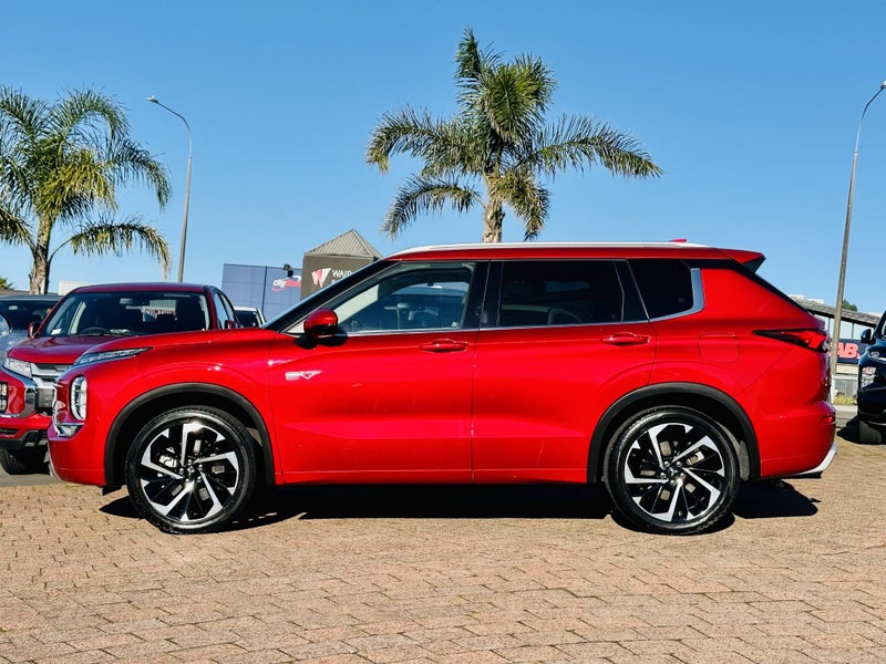 2024 Mitsubishi Outlander VRX PHEV 2.4L 4wd 7str62865835951874111
