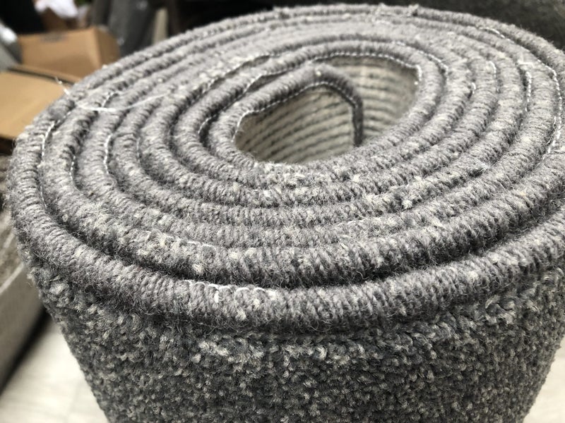 Back-room Bargain Nylon Runner 45 cm x 3.71 metres Carousel 1