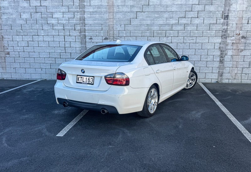 2008 BMW 335i 12200862864751939202113