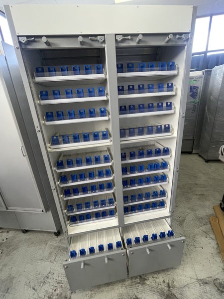Tobacco cabinet62863219509123119