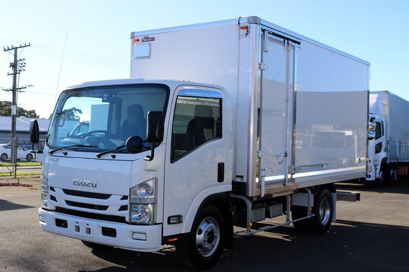 2018 Isuzu NPR 450 Auto Box Body 3YR WARRANTY62863264085379111