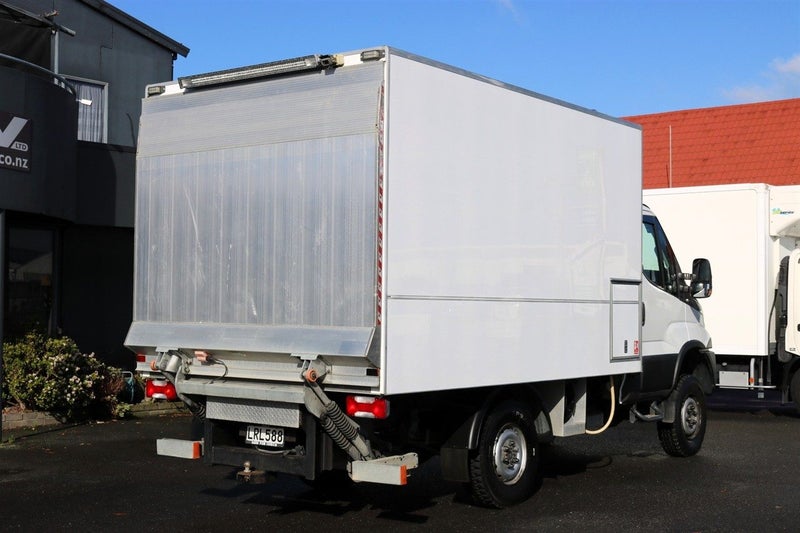 2018 Iveco Daily 55S17 4x4 Box Body Taillift62863264091395114