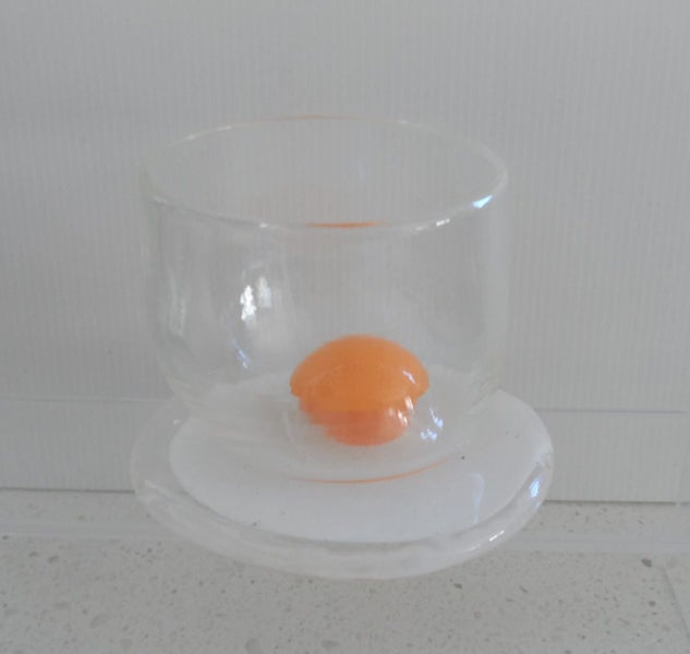 GEORGE AGIUS - EGG in CUP - Blown & Cast Glass Carousel 5
