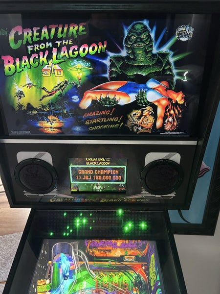 28” 4K Creatures virtual pinball machine Carousel 1