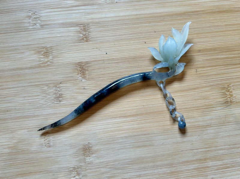 Jade hairpin Carousel 2