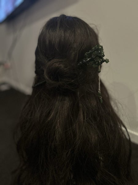 Jade hairpin Carousel 2