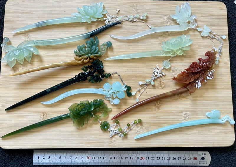 Jade hairpin Carousel 14