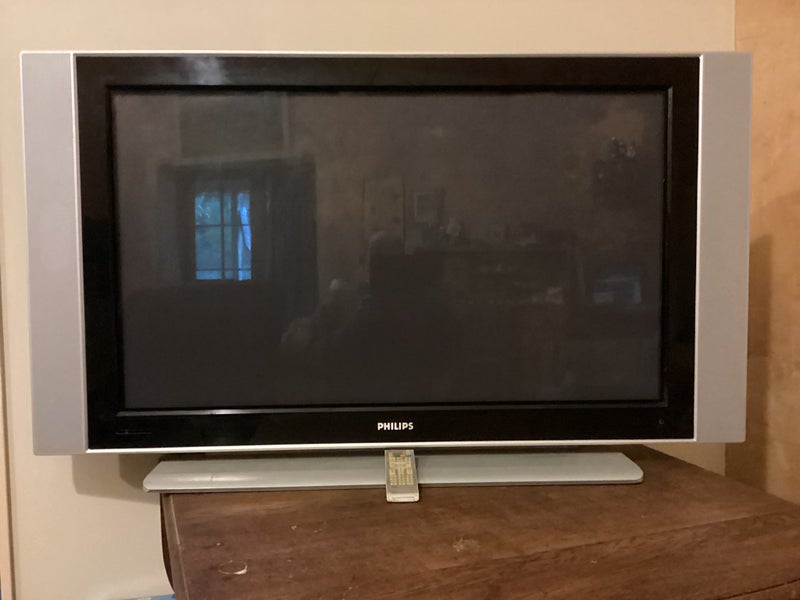 Television Phillips 42” Carousel 1