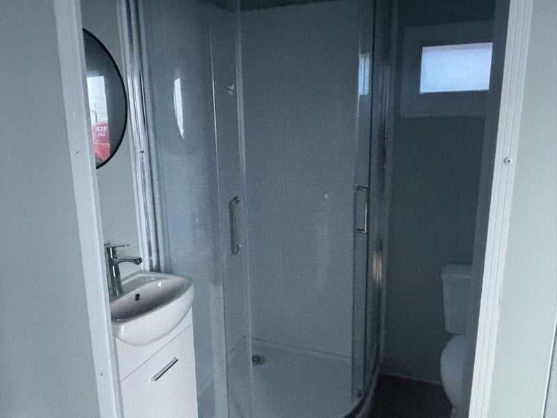 7mx3m Self-contained Cabin 21sqm-with bathroom kitchen62981389970434111