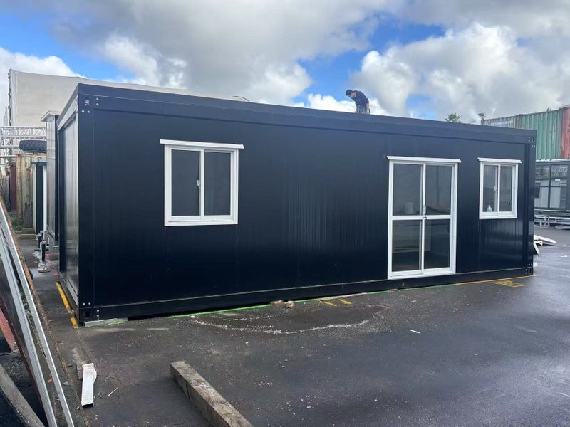8mx3m Self-contained Cabin 24sqm-with bathroom kitchen629327291631381112