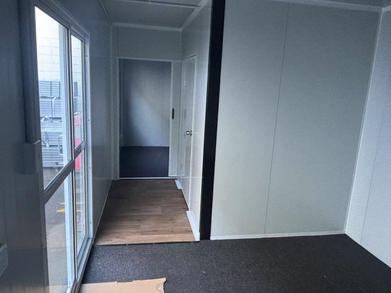 8mx3m Self-contained Cabin 24sqm-with bathroom kitchen62932729163138112