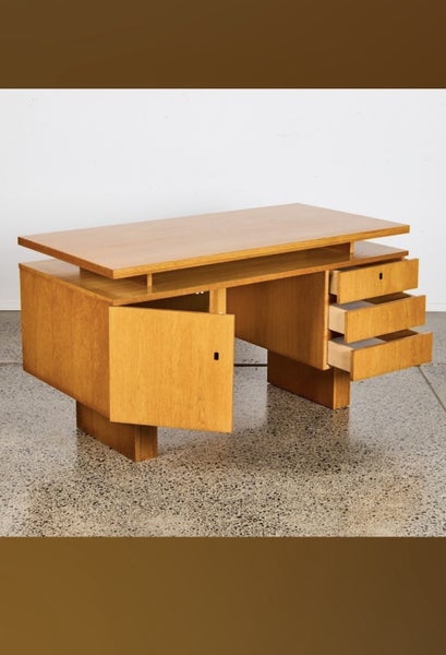 LINEAR MID-CENTURY DANISH FREESTANDING DESK Carousel 2