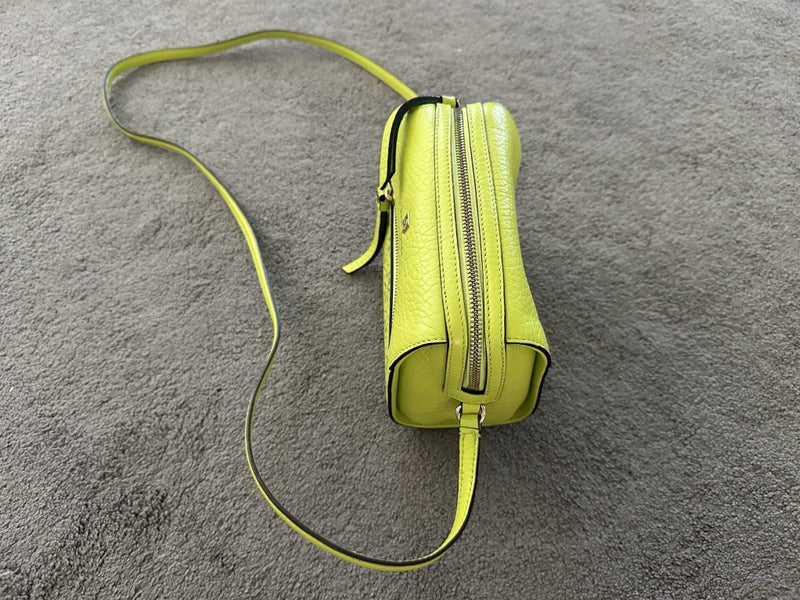 Kate Spade Lime Green Bag – Good Condition62931717612547111