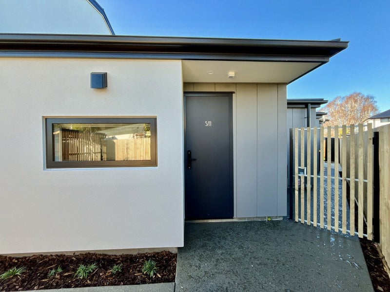Image 1 of 18