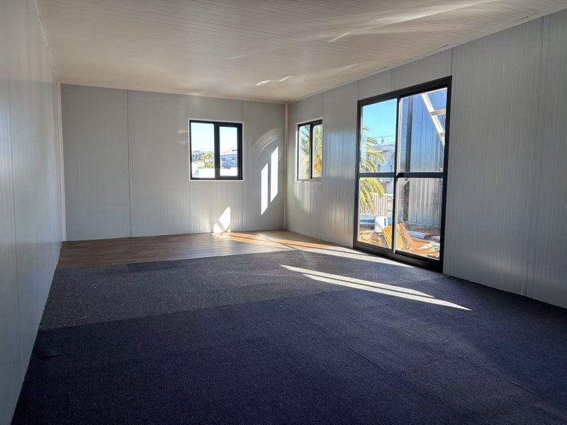 7mx4m Self-contained Cabin 28sqm-with bathroom kitchen62980456126465114