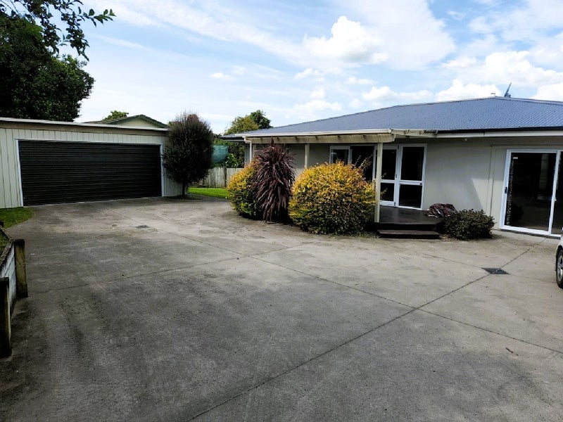 Image 1 of 19