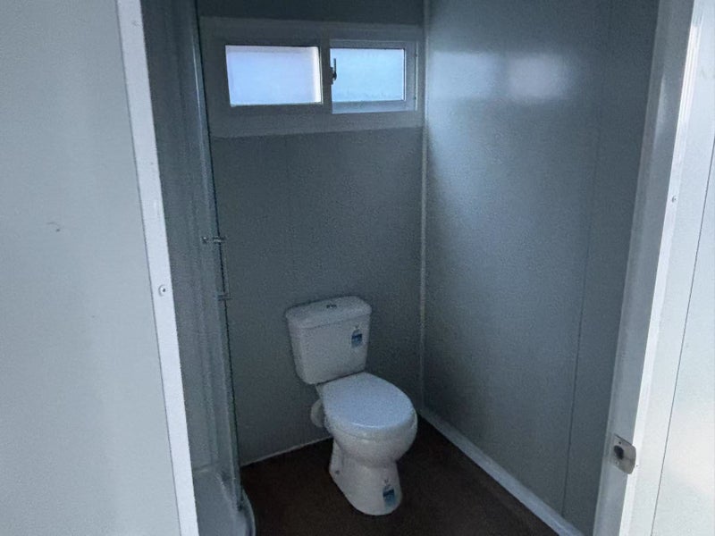 6mx4m Self-contained Cabin 24sqm-with bathroom kitchen62981390026241114